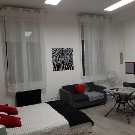 Appartement T1 Hyper Centre Place De La Victoire Bordeaux Kültér fotó