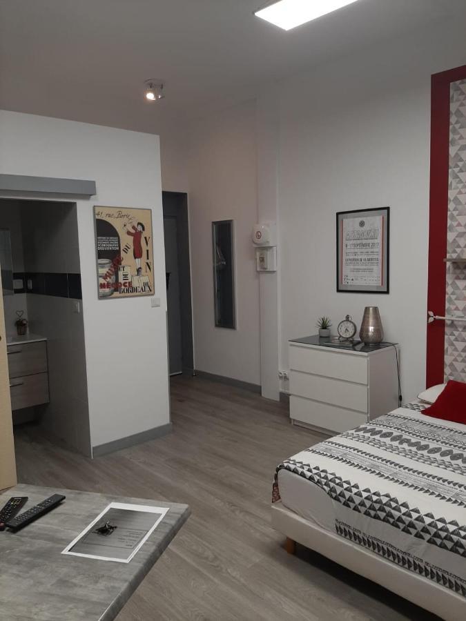 Appartement T1 Hyper Centre Place De La Victoire Bordeaux Kültér fotó