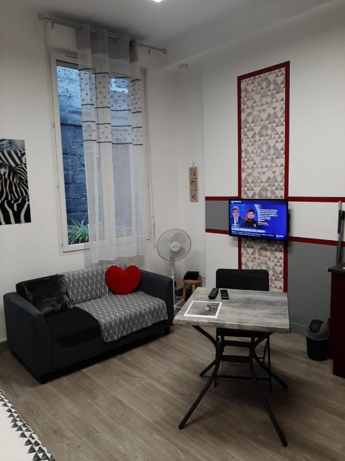 Appartement T1 Hyper Centre Place De La Victoire Bordeaux Kültér fotó