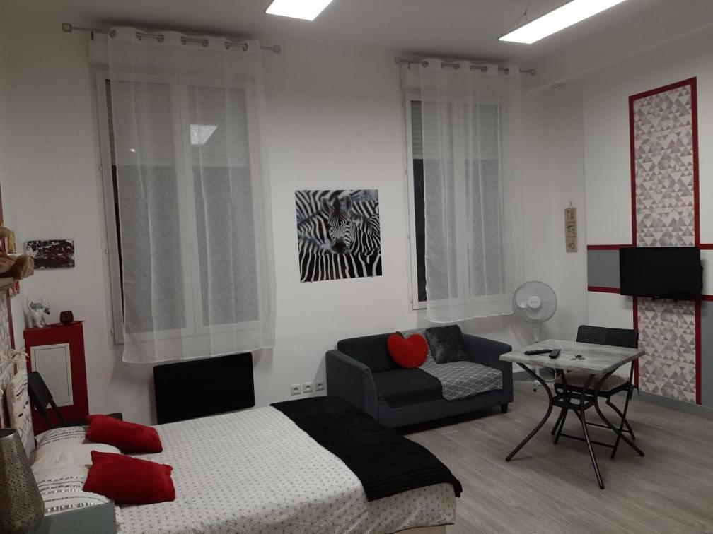 Appartement T1 Hyper Centre Place De La Victoire Bordeaux Kültér fotó
